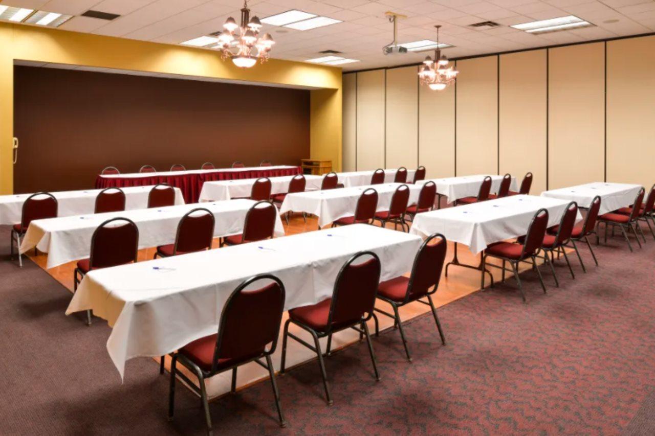 Americas Best Value Inn - Campus View Eau Claire Esterno foto