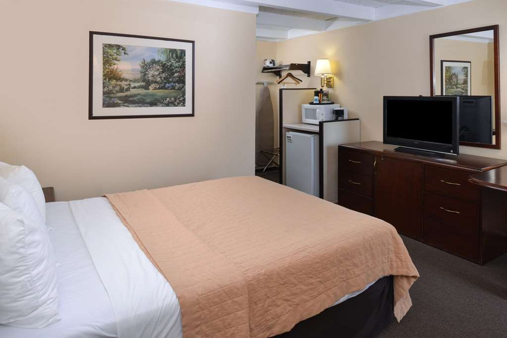 Americas Best Value Inn - Campus View Eau Claire Camera foto