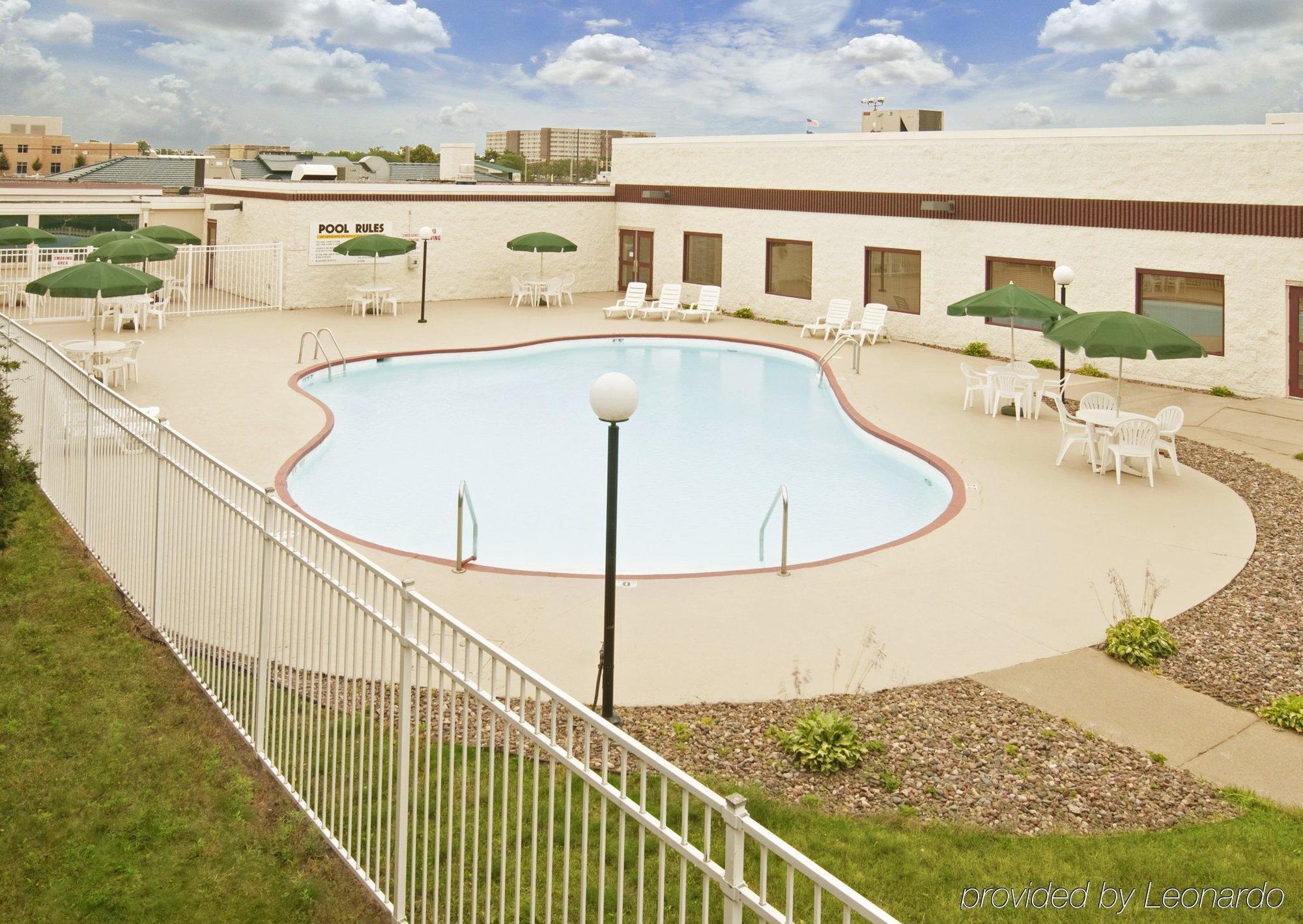 Americas Best Value Inn - Campus View Eau Claire Servizi foto