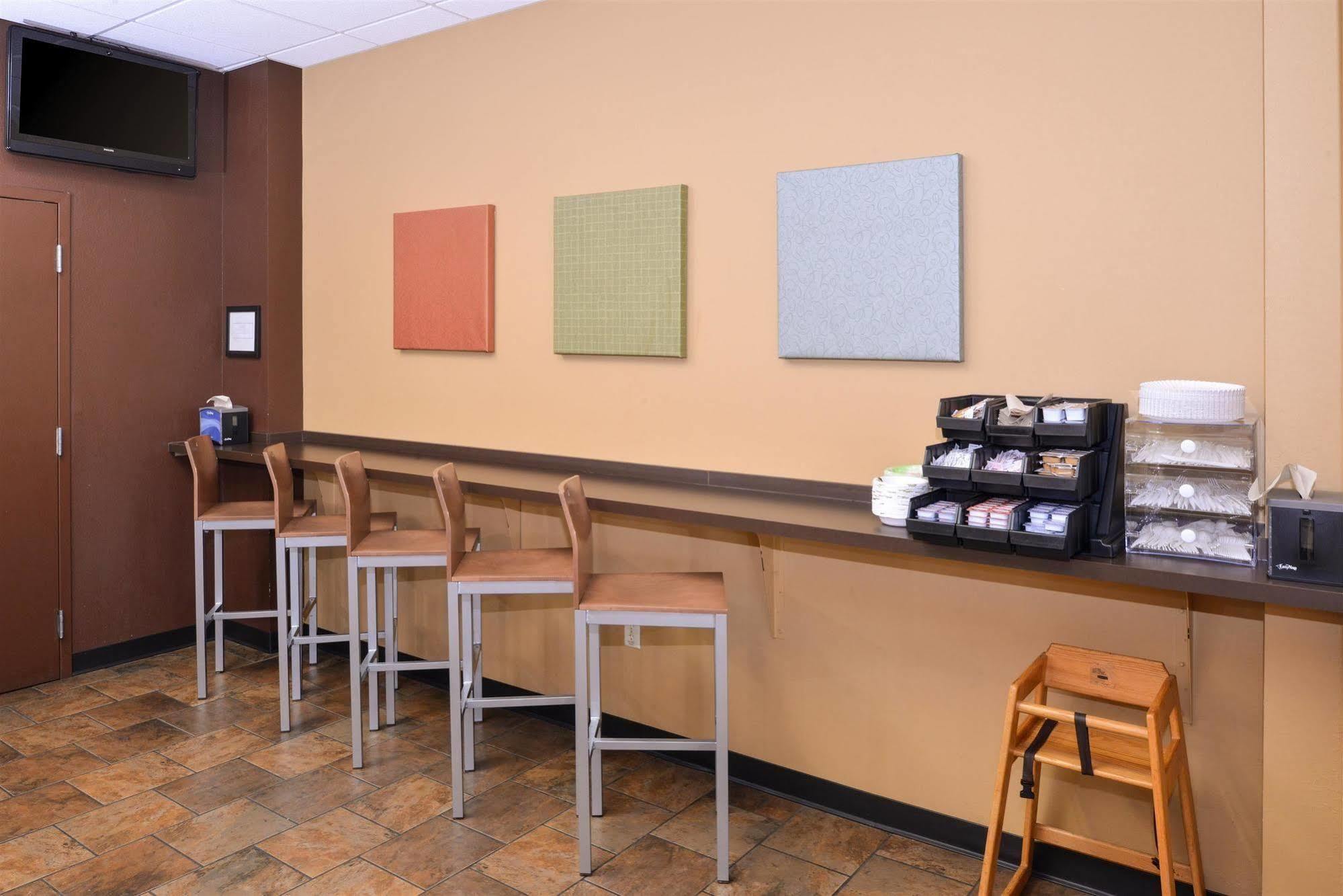 Americas Best Value Inn - Campus View Eau Claire Esterno foto